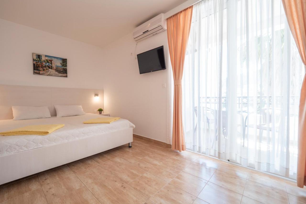 Villa Skyprime Μπούντβα Δωμάτιο φωτογραφία
